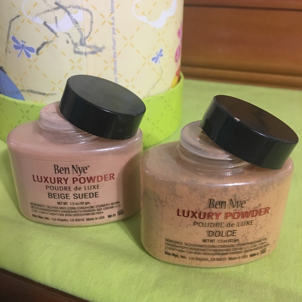 Ben Nye Luxury Powder